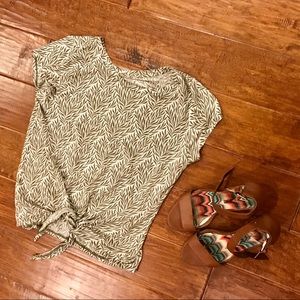 Loft fern print top
